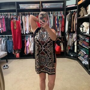 Beautiful detailed holiday dress!!! ✨🖤❤️